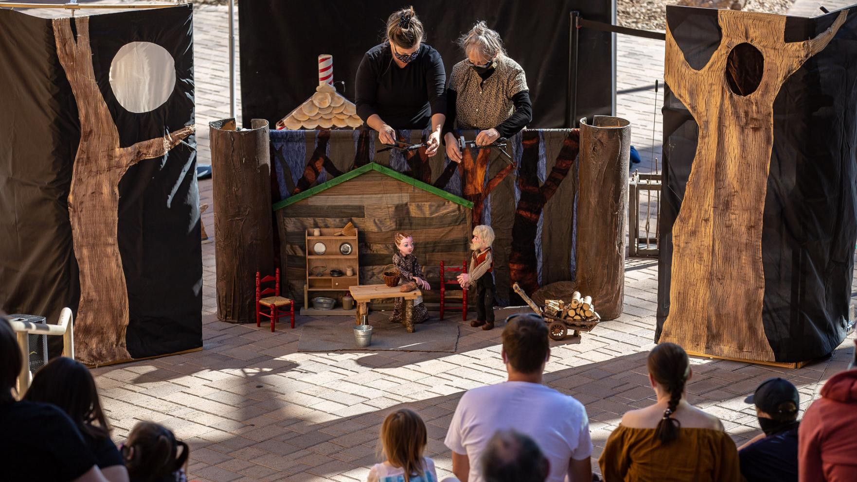 Tucson shopping malls are becoming entertainment destinations
